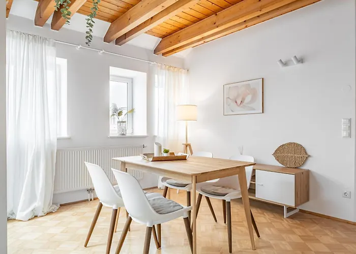 Alpena Homes, Zentrum, Domblick, Kueche Apartmán *