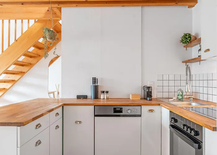 Alpena Homes, Zentrum, Domblick, Kueche * Linec