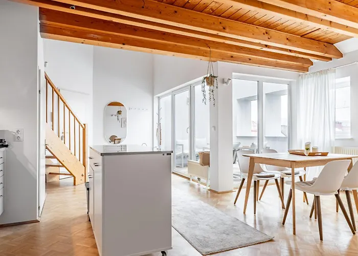 Alpena Homes, Zentrum, Domblick, Kueche Linec